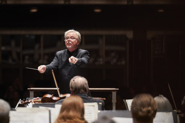 The Cleveland Women’s Orchestra
John Thomas Dodson, Conductor
Jinjoo Choo, Violin
Photo by Roger Mastroianni