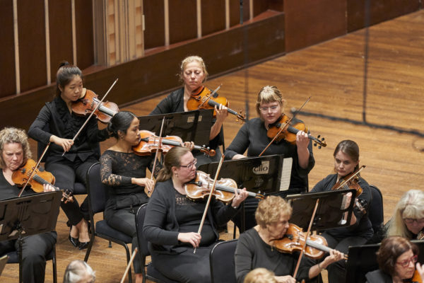 The Cleveland Women’s Orchestra
John Thomas Dodson, Conductor
Jinjoo Choo, Violin
Photo by Roger Mastroianni