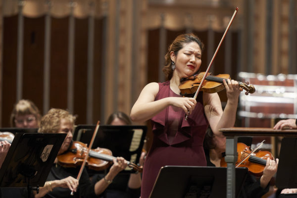 The Cleveland Women’s Orchestra
John Thomas Dodson, Conductor
Jinjoo Choo, Violin
Photo by Roger Mastroianni